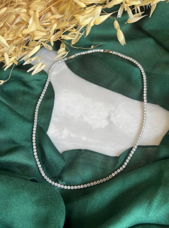 گردنبند تنیسی 