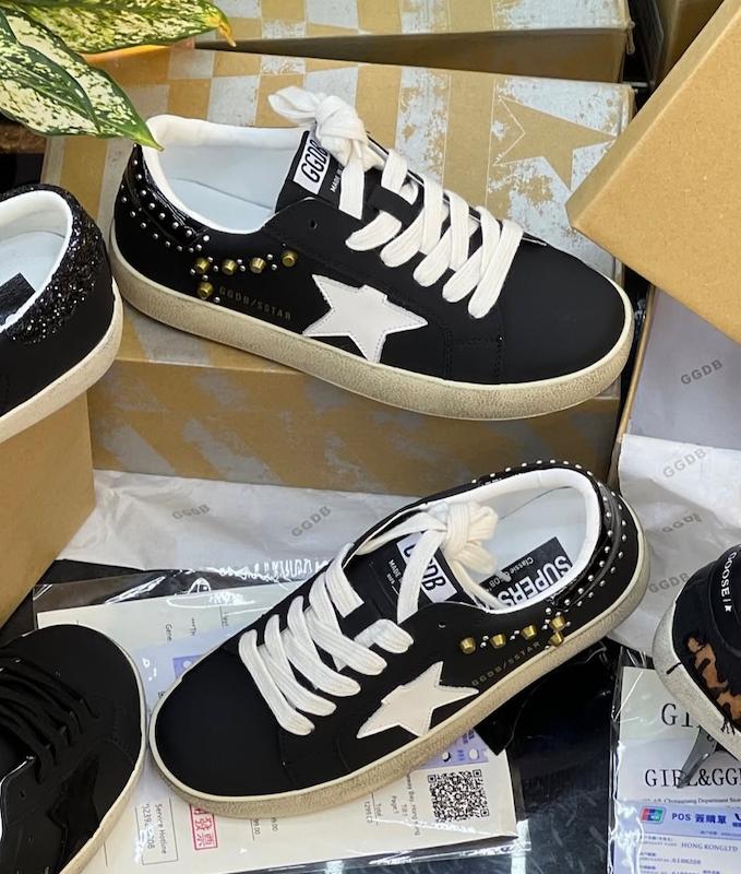 Golden goose sneakers 