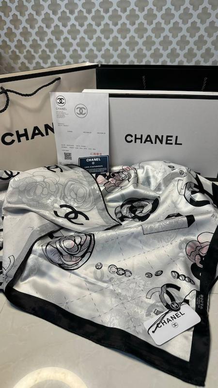Chanel orginal shawl