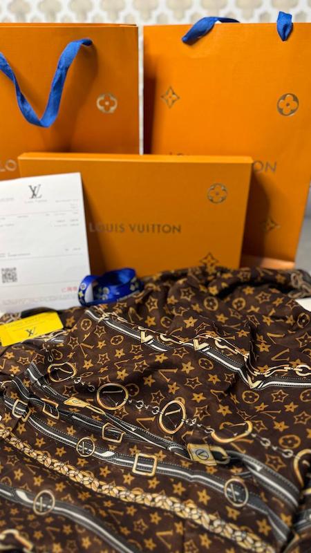 Lv shawl