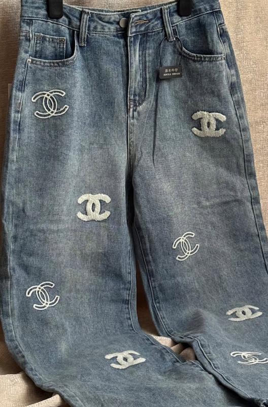 Chanel jeans