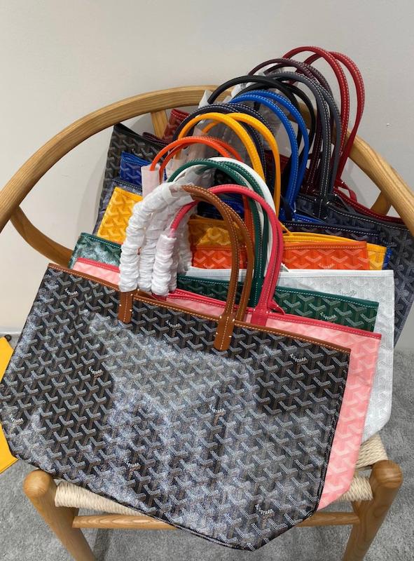 Goyard tote bag