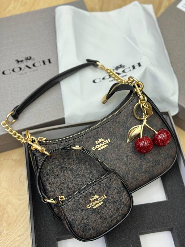 Coach packaging 