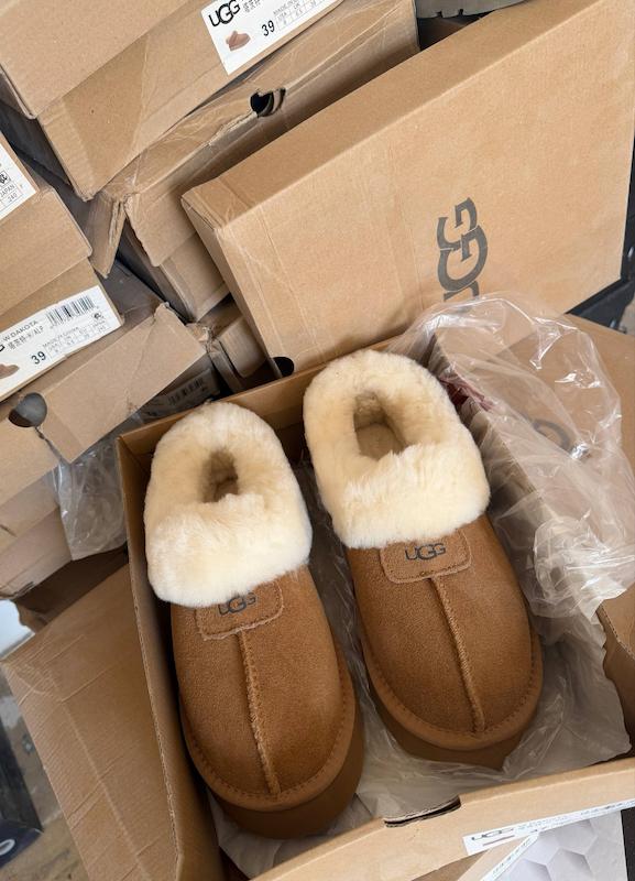 UGG boots 
