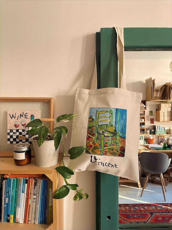 توت‌بگ ونگوک صندلی