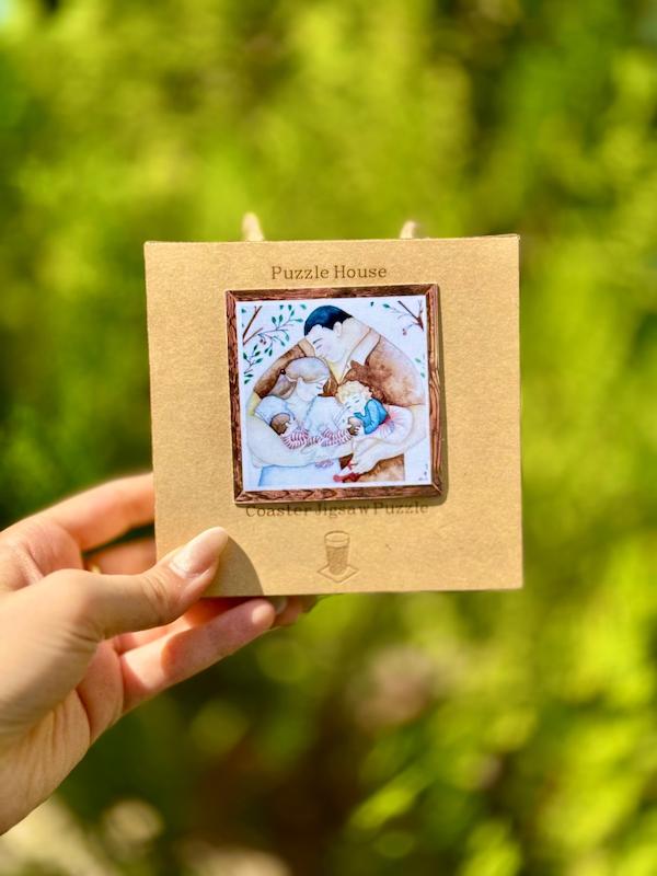 زیر لیوانی پازلی طرح آغوش خانواده