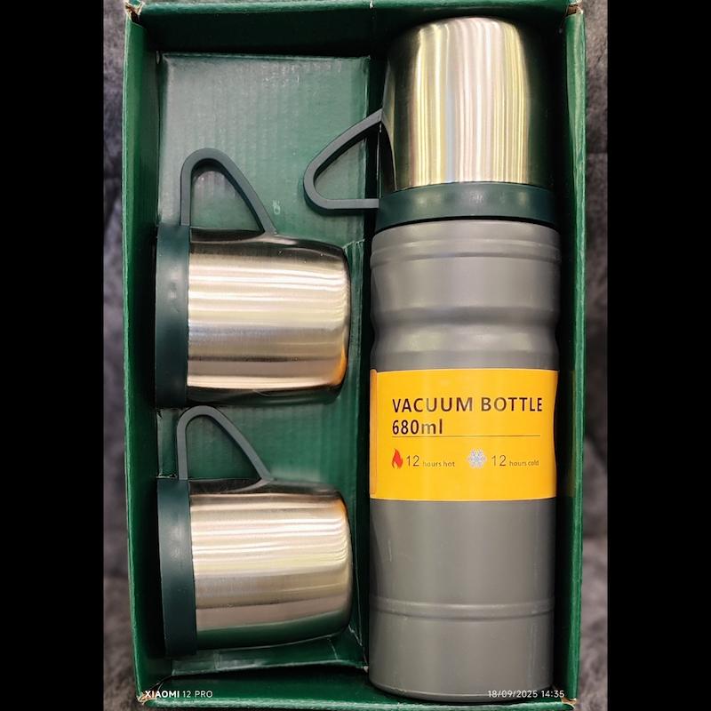 فلاسک 680 میل سه کاپ تمام استیل وارداتی