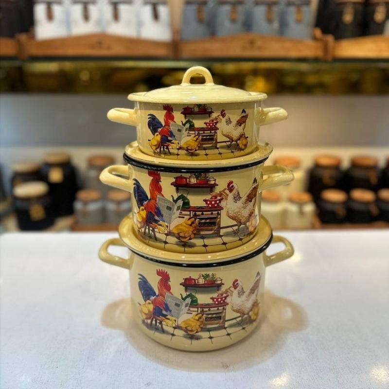 سه قابلمه تمام لعابی روس 