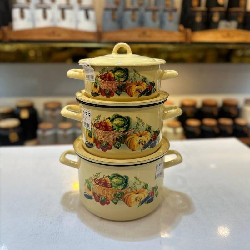 سه قابلمه تمام لعابی روس 