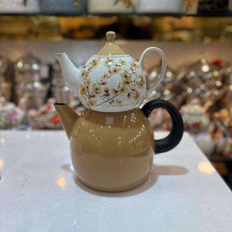 کتری قوری طرح تایلندی برند میس بیتی رنگ نسکافه ای