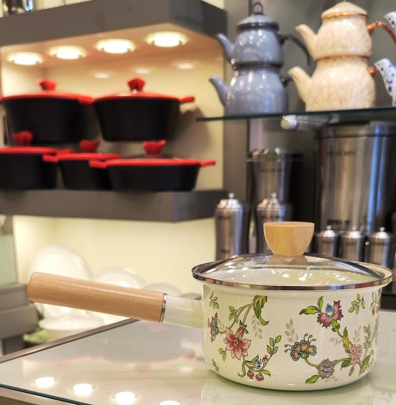 قابلمه تکدسته لعابی وارداتی  دو سایز