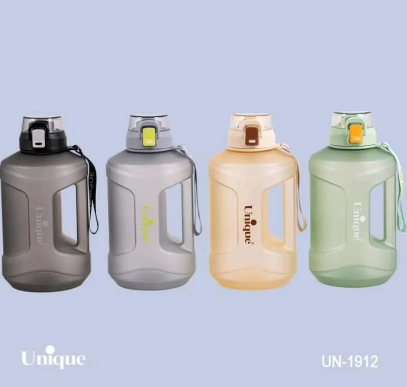 بطری آب پلاستیکی 2200میل یونیک کد UN-1912