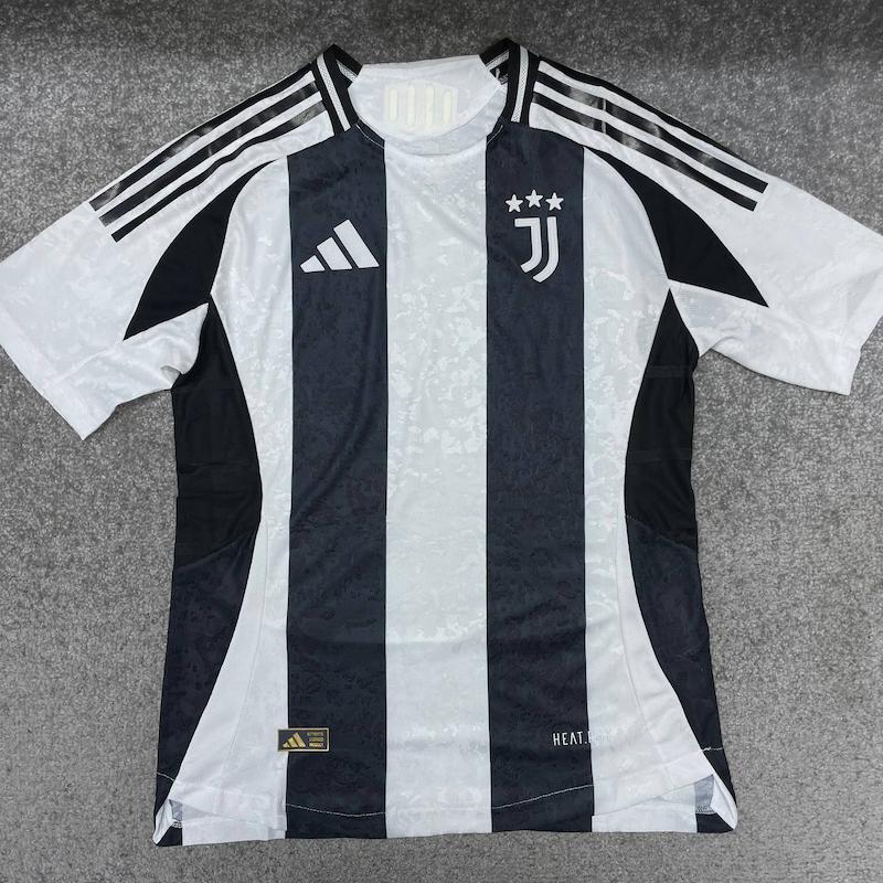 یووه اول 2024 پلیر