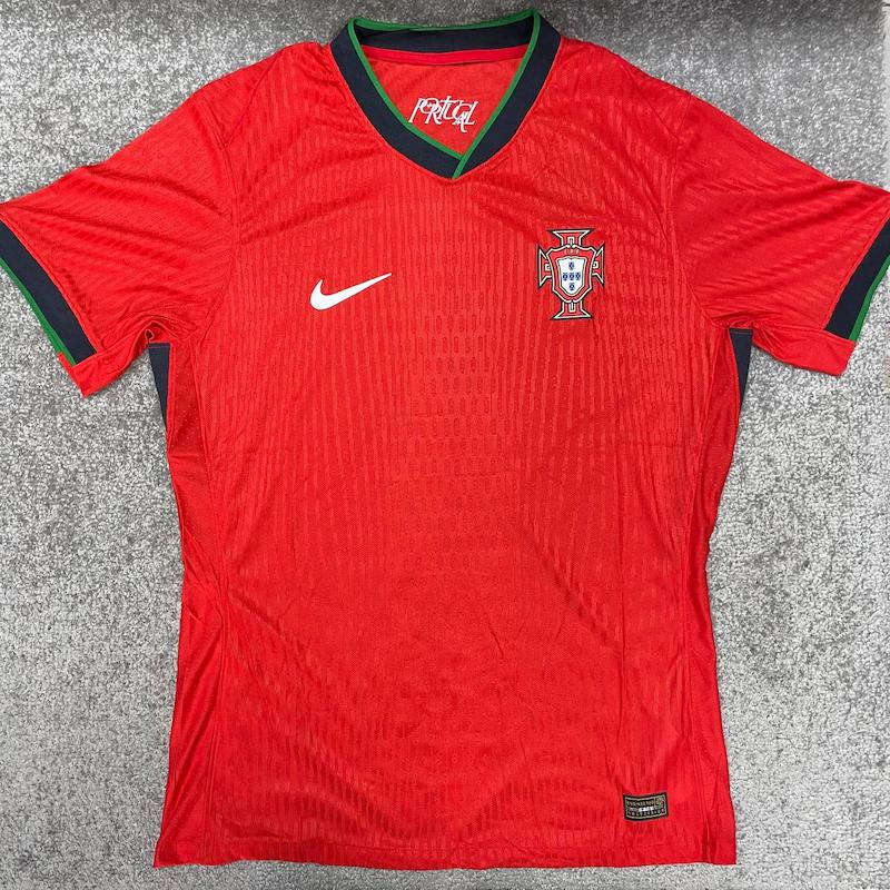 کیت اول پرتغال پلیر