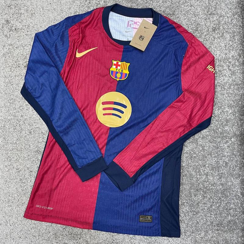 آستین بلند بارسا 2024 پلیری