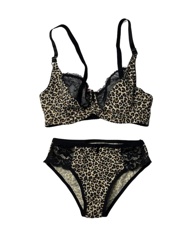 ست لباس زیر فنر دار 