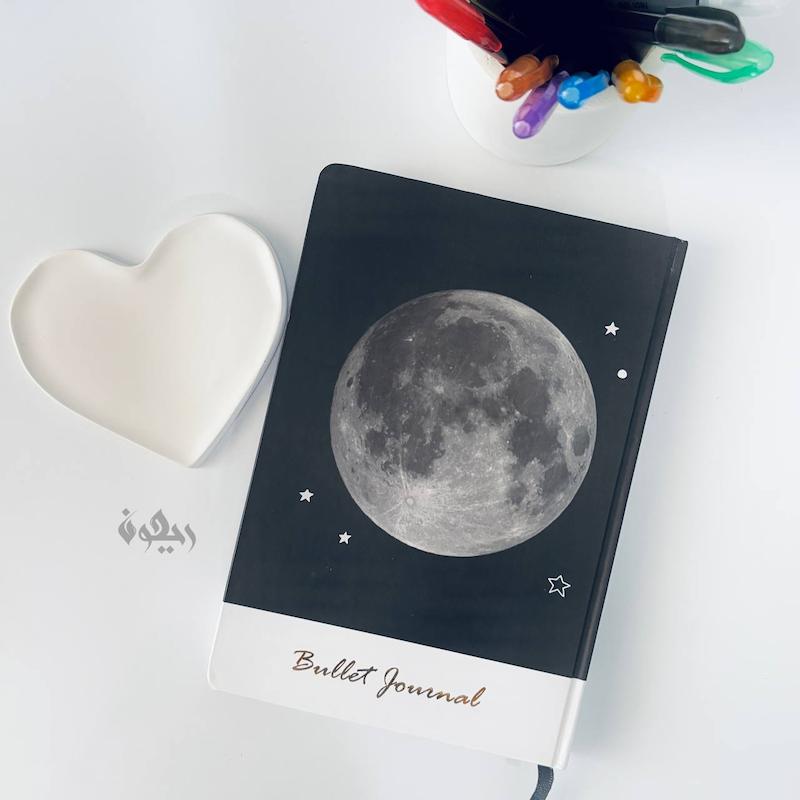 دفتر بولت ژورنال ماه