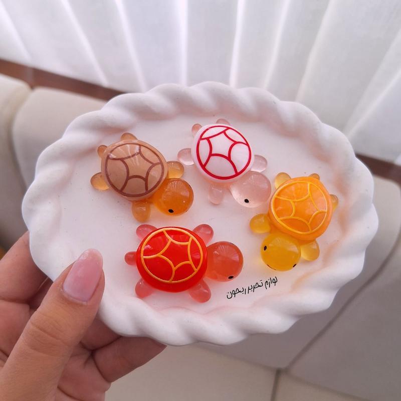 فیگور شب نما لاک پشت بزرگ