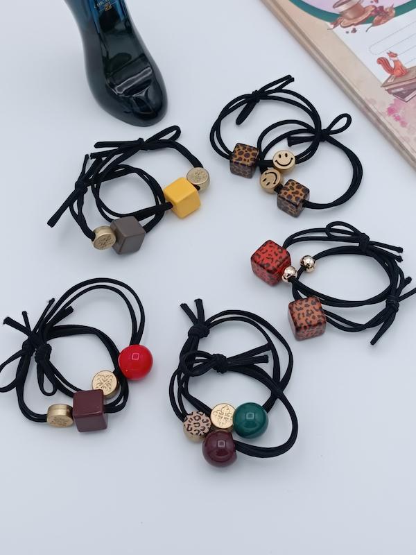 کش موی جفتی مشکی مهره دار/ کد 231