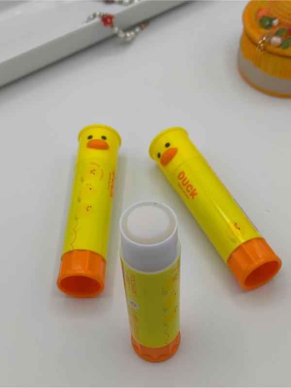 چسپ ماتیکی طرح جوجه