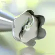 نمای نزدیک از تیغه اضافی Powerbell Plus در گوشت کوب برقی براون مدل MQ 7075x برای مخلوط کردن بهتر.