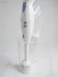 گوشت کوب برقی پارس خزر مدل HB-5501AP داخل لیوان مخصوص.