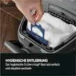 مکانیزم تعویض بهداشتی و بدون دخالت دست کیسه ۵ لیتری S-bag در جاروبرقی آ ا گ مدل AB81A2DG.