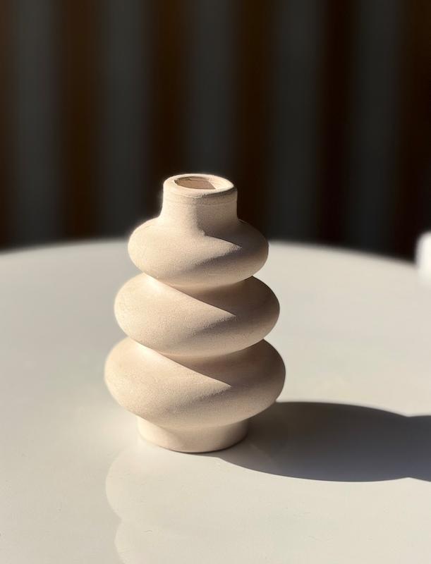 گلدان مینیمال سرامیکی - ۹۰۲۱