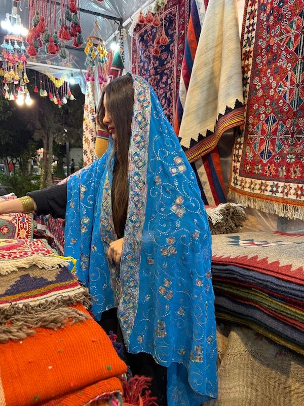 شال هندی نازنین