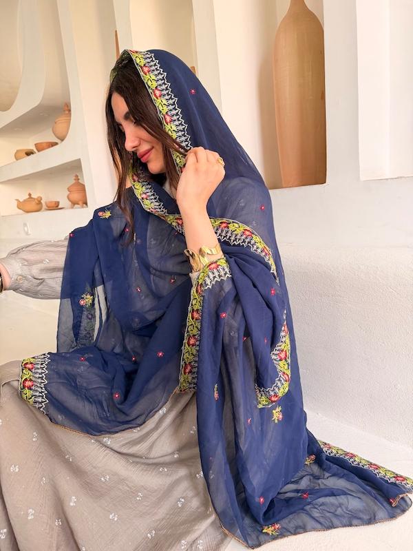 شال هندی سورمه ای 121