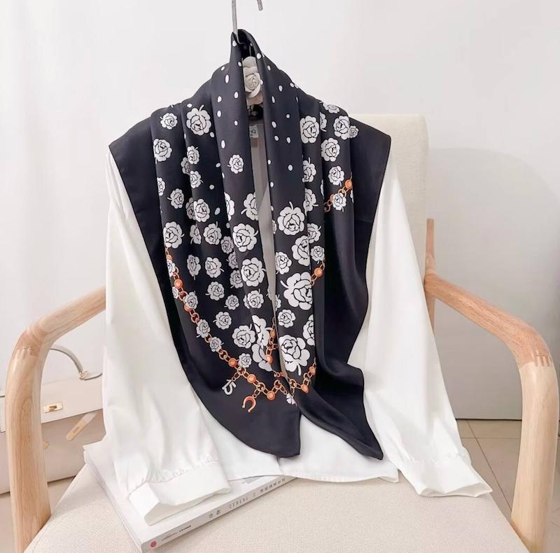 روسری قد ۹۰