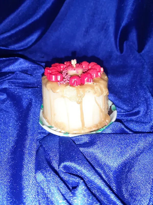 شمع کیک کاراملی