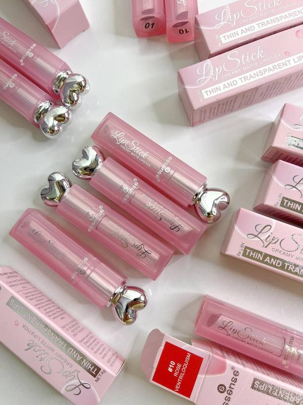 رژلب رژ لب طرح دیور قلبی اسنس