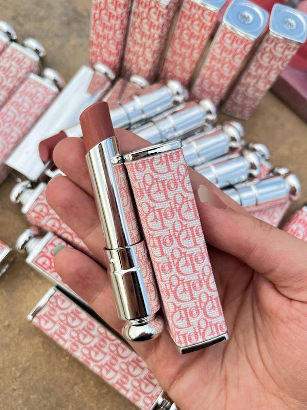 رژلب رژ لب طرح دیور برند دورهو