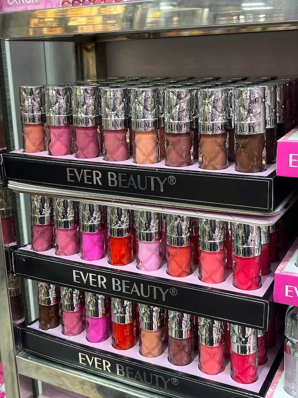 لیپ گلاس اور بیوتی EVER BEAUTY 