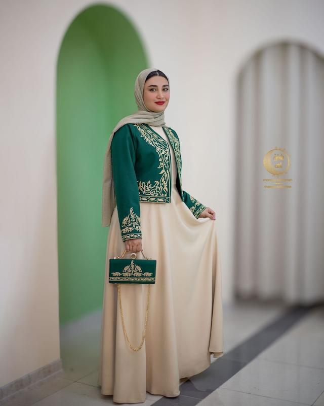 کت و سارافون ستیا 