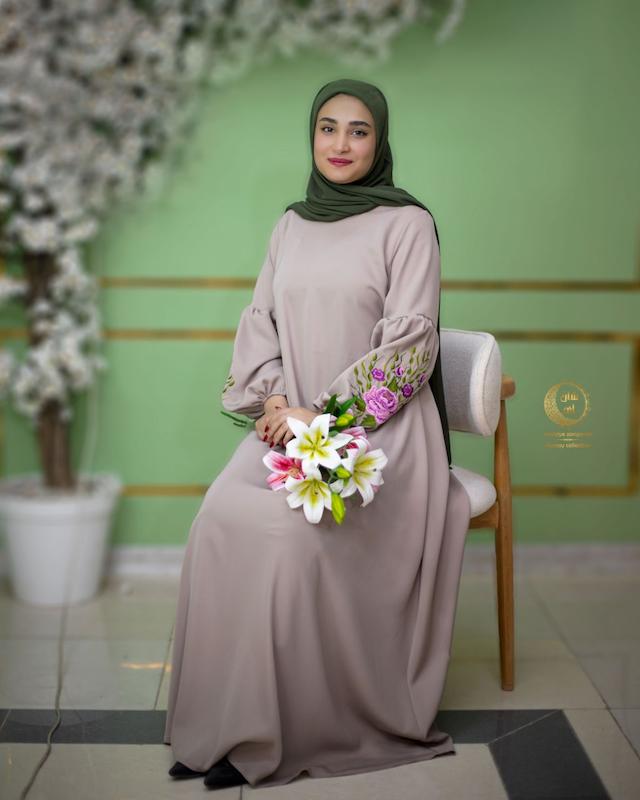 عبای زیبای نیلوفر 
