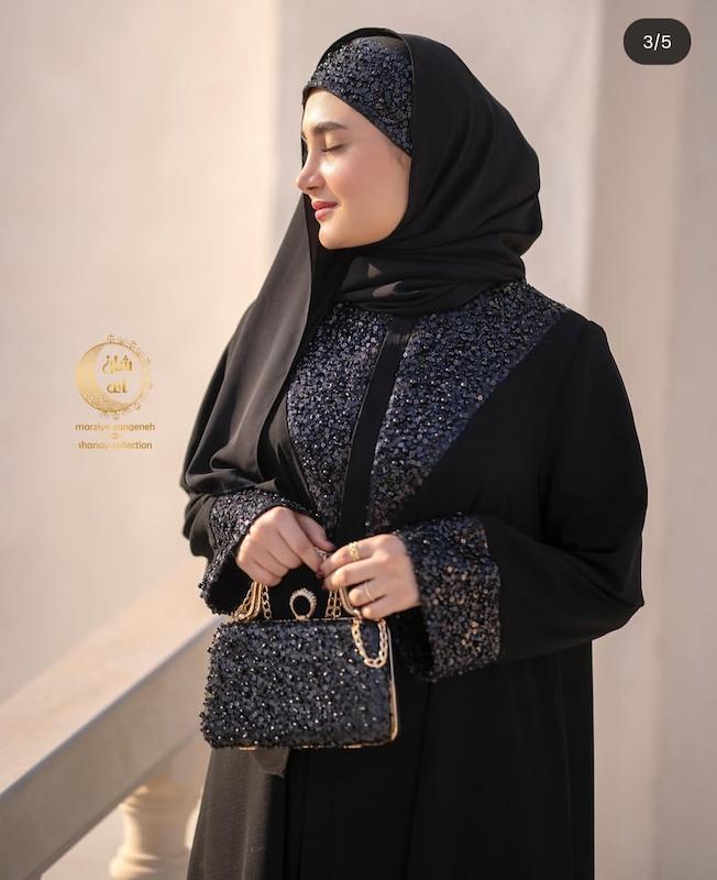 عبای باشکوه جواهر