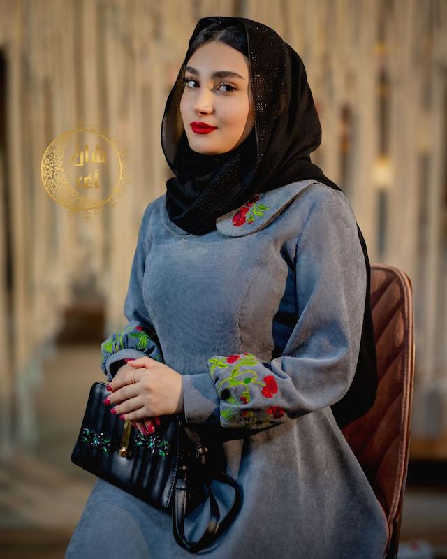 پیراهن‌زیبای شقایق
