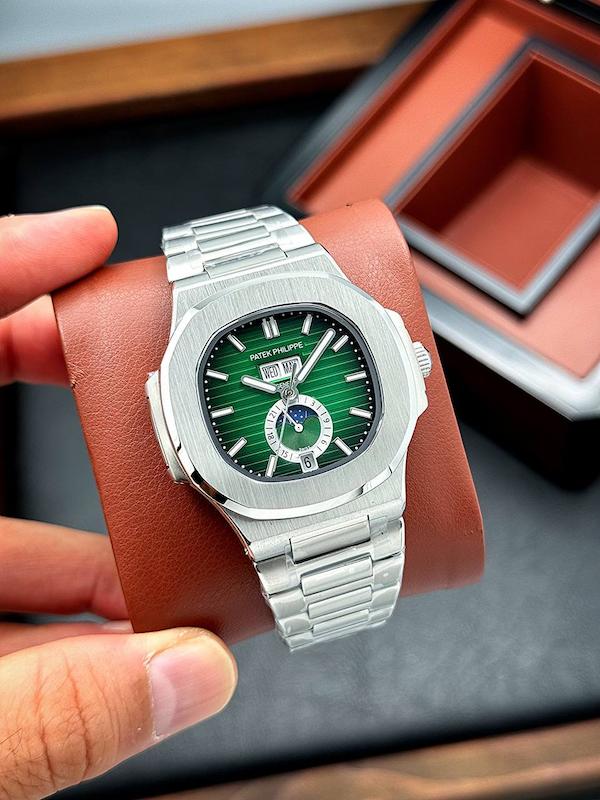 پتک فیلیپ ناتیلوس دو تقویم توماتیک patek philippe nautilus 