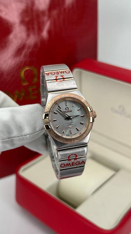 امگا کانسلیشن Omega constellation 