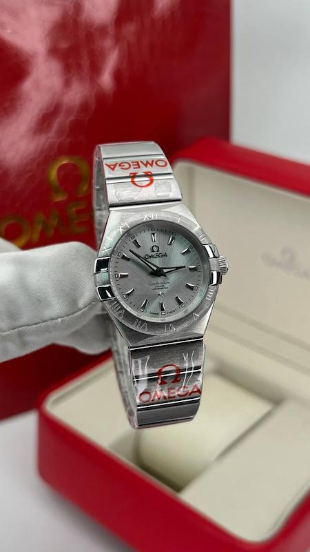 امگا کانسلیشن Omega constellation 