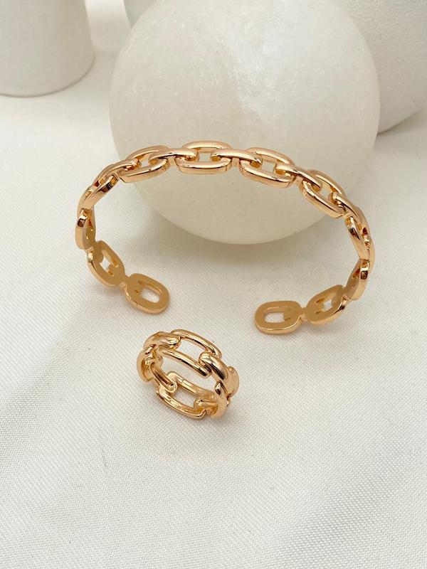 بنگل و انگشتر تیفانی 