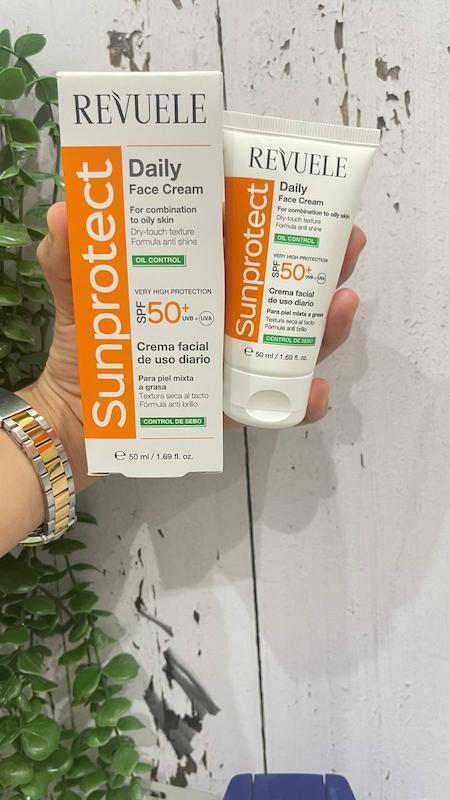 ضد آفتاب پوست چرب روول REVUELE SPF50