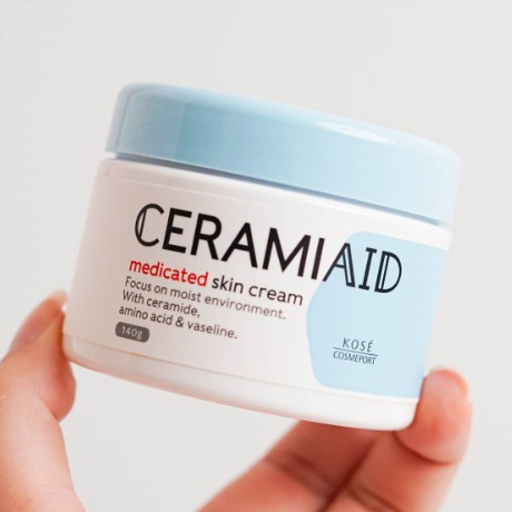 کرم مرطوب کننده درمانی سرامید کوسه | Kose Ceramiaid Medicated Skin Cream