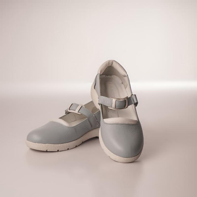 کالج عروسکی 689