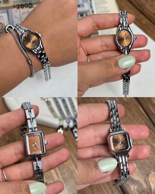 ساعت فلزی پاییزی