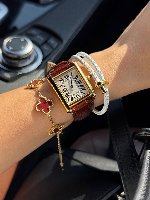 ساعت اصلی cartier tank