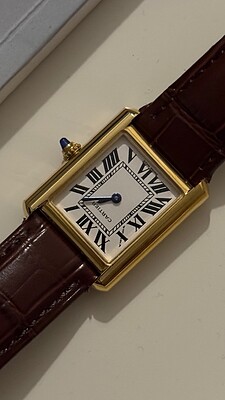 ساعت اصلی cartier tank