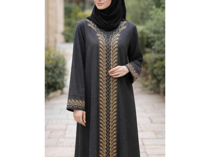 مانتو سایز بزرگ گلدوزی مزونی دکمه مخفی زنانه۴۶تا۵۲